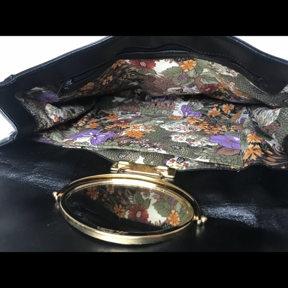 Vintage Lou Taylor clutch, mirror & gold hardware - Picture 6 of 8